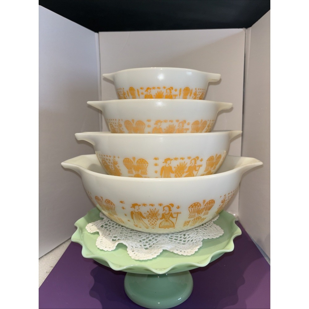 Rare Pyrex Pumpkin Orange Amish Butterprint Cinderella Mixing Bowls Set 441-444